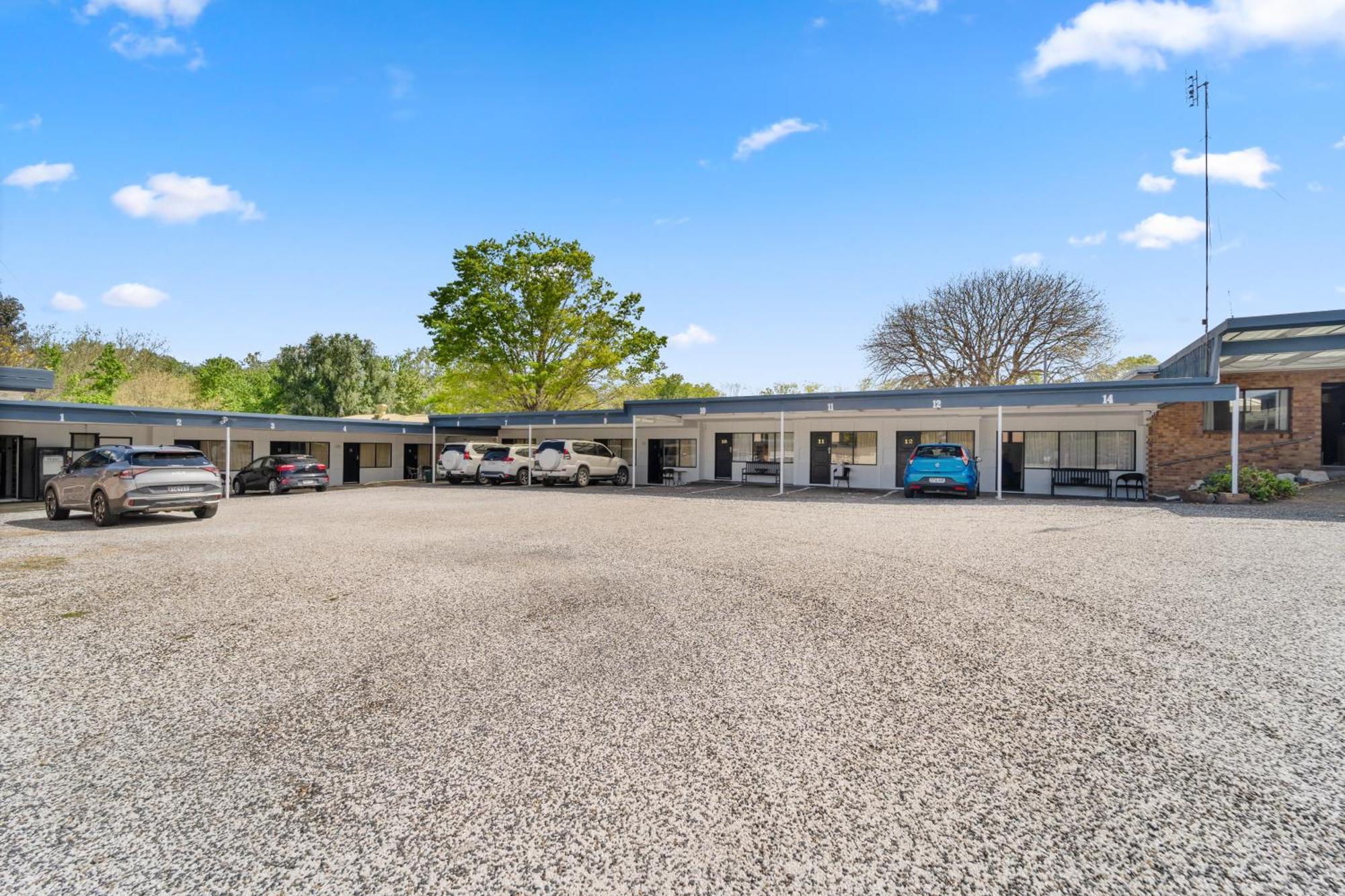 Tally Ho Motor Inn Tenterfield Exterior foto